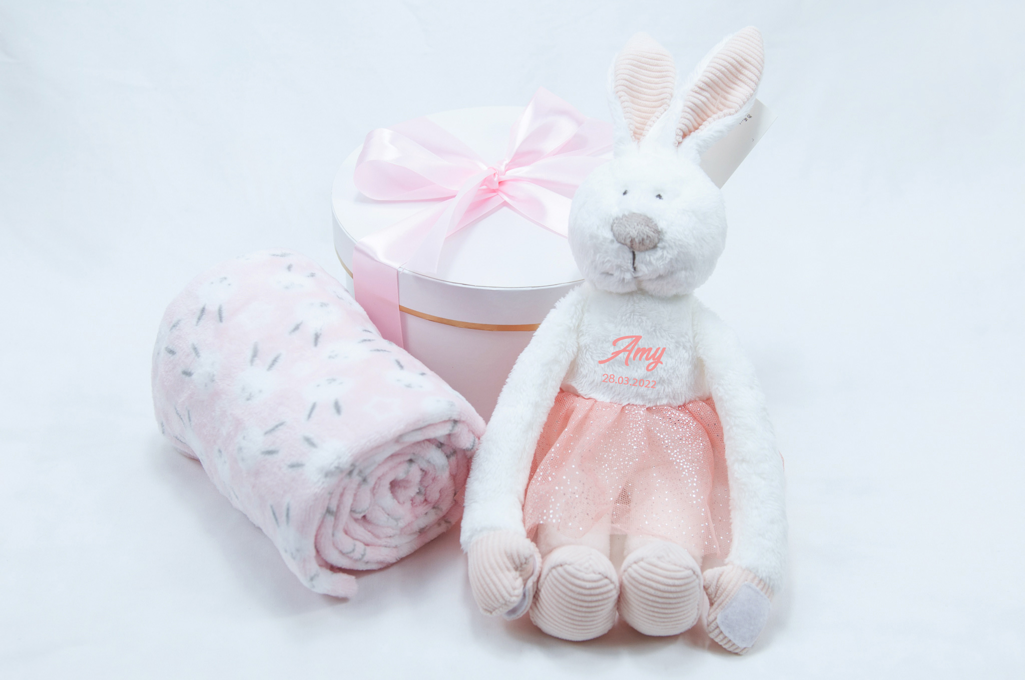 baby girl - easter bunny theme giftbox overview